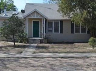 2311 Avenue C, Carlsbad, NM 88220