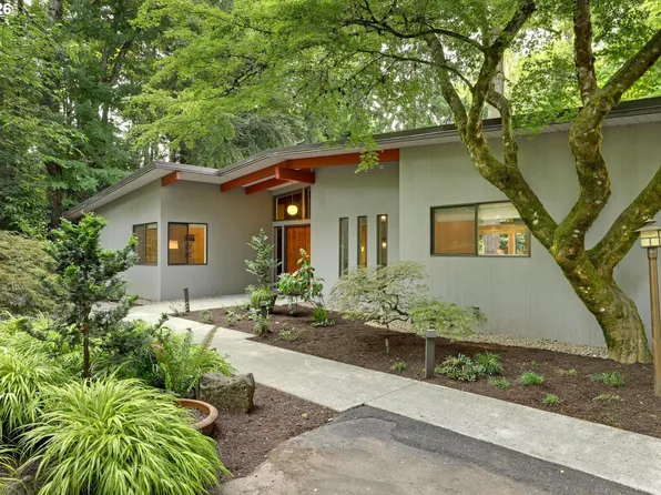 4304 SW 36th Pl, Portland, OR 97221
