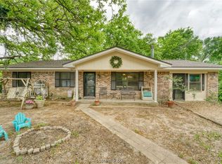 51 New Mexico Pkwy, Hilltop Lakes, TX 77871