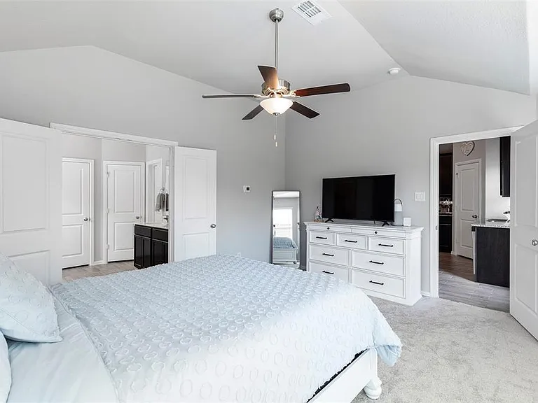 14132 Calderwood St — Photo 7