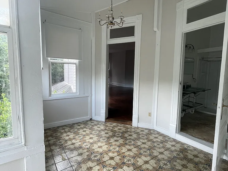 1034 S Carrollton Ave #D — Photo 15