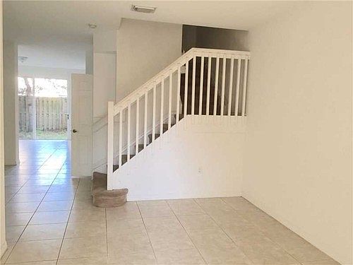 2nd image of 11917 SW 152nd Pl #000