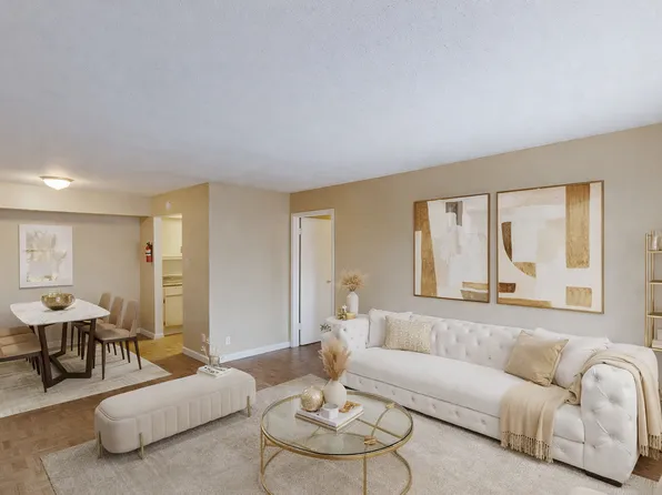 Creekwood Apartments