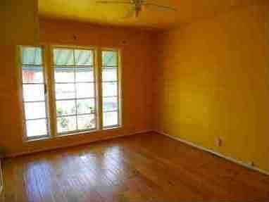 3rd image of 6363 Vicland Pl