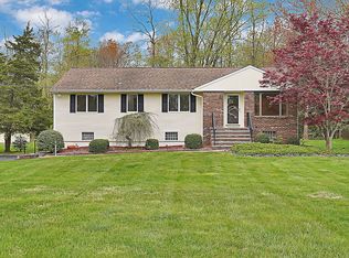 12 Brady Rd, Warren, NJ 07059