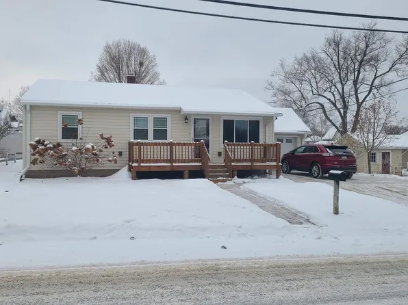 165 East 8th Street, Richland Center, WI 53581