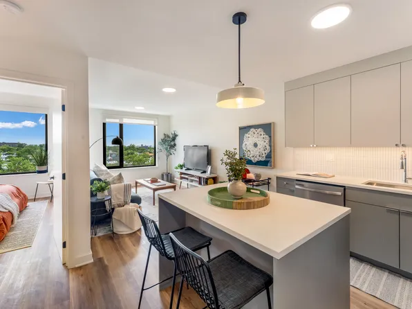 873 Communipaw Avenue image 76 of 90