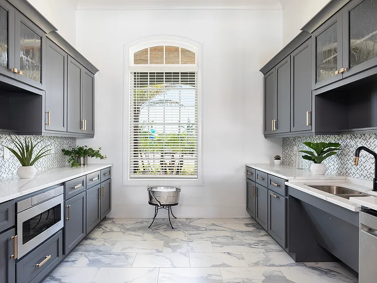 Cocoa Grand Apartments — Photo 19