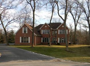 7214 Viscaya Dr, Spring Grove, IL 60081