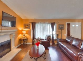 963 N Beechwood Ave, Rialto, CA 92376