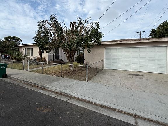 5th image of 2901 Webster Ave
