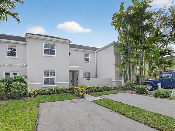 3rd image of 7110 SW 54th St