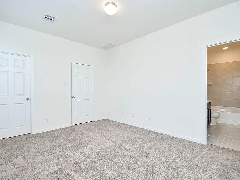 25230 Benroe St — Photo 15