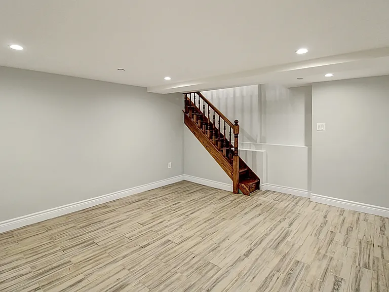 948 Herkimer St #1A — Photo 6