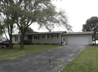 N6995 Airport Rd, Beaver Dam, WI 53916