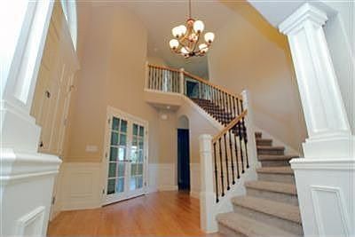 2nd image of 257 259th Ave NE