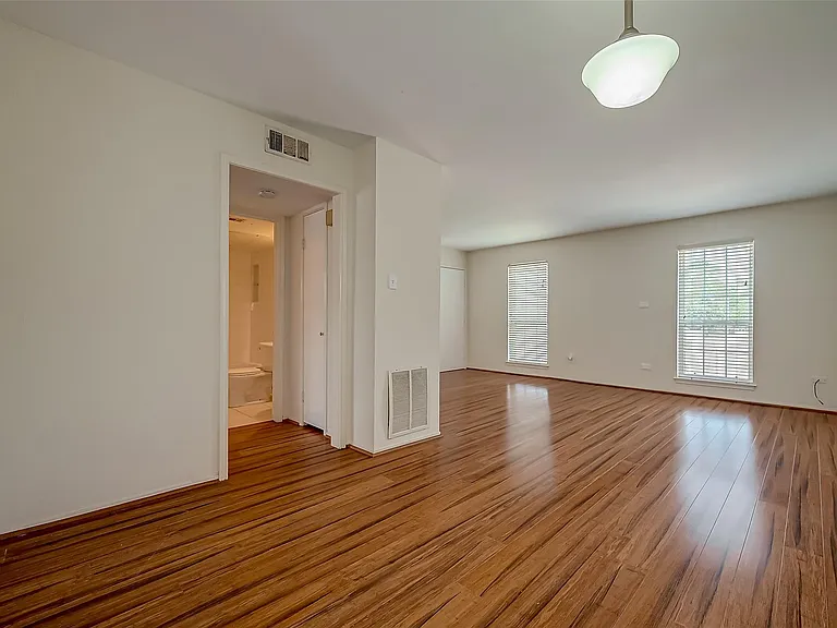 6402 Del Monte Dr #35 — Photo 14