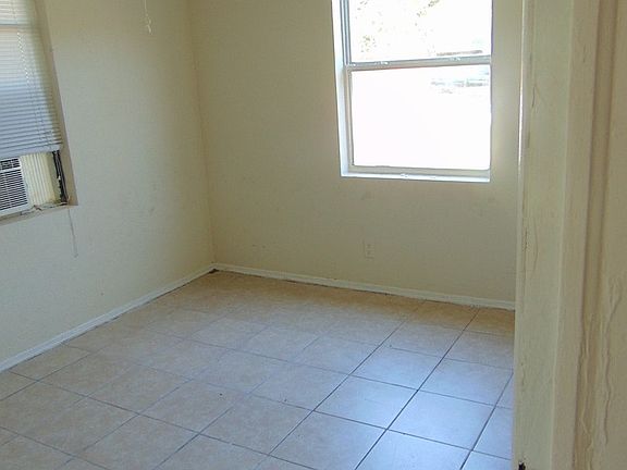 5th image of 2676 62nd Ave N