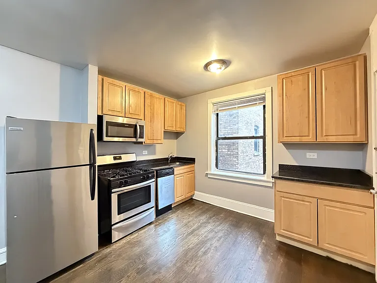 3604 W Sunnyside Ave #3 — Photo 2
