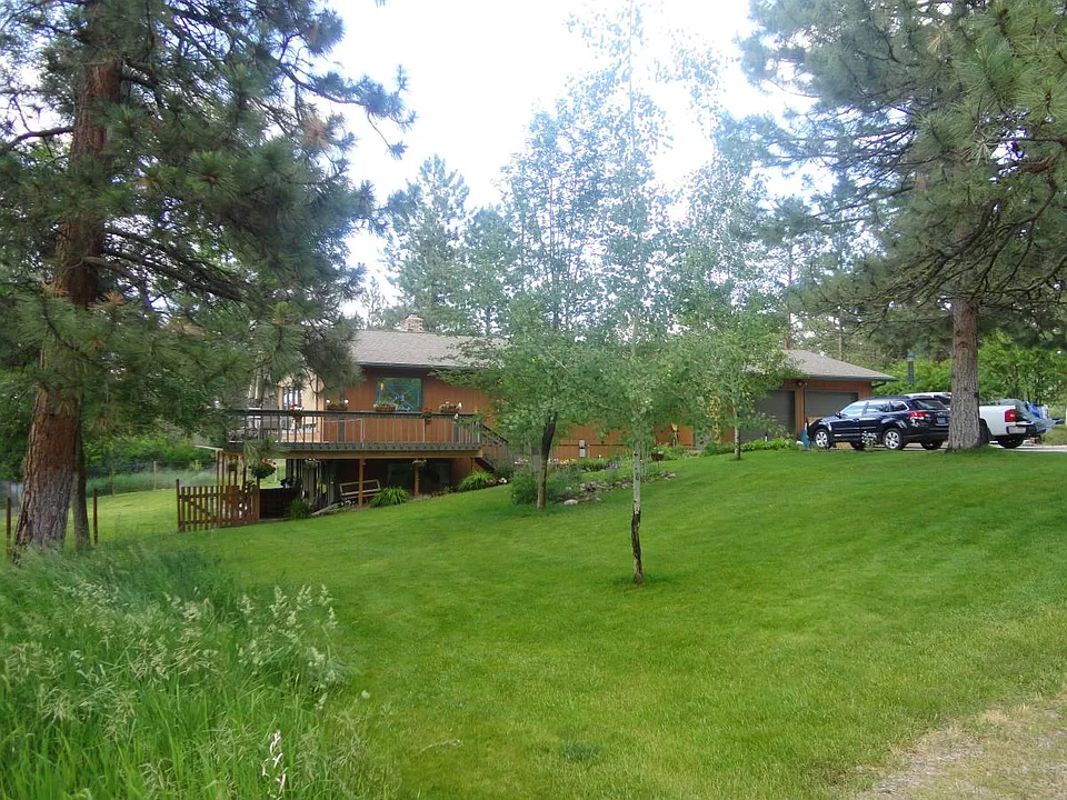 221 Pine Ridge Rd