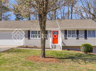 468 Village Run, Lawrenceville, GA 30046