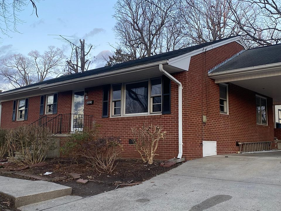 1st image of 709 Bland Blvd