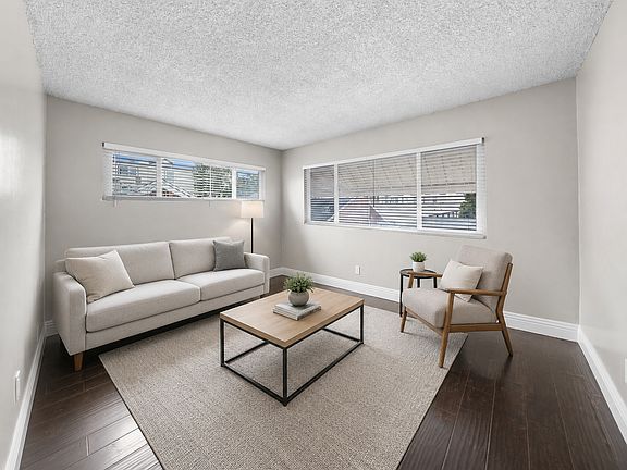 2nd image of 673 Ohio Ave APT 10