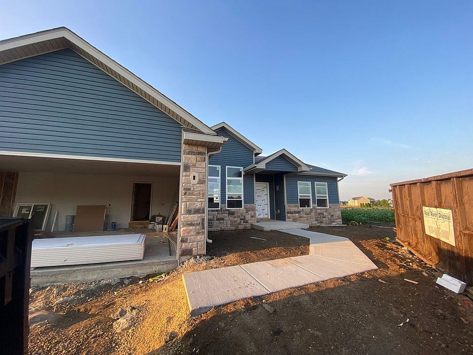 1st image of 1115 Forest Garden Dr