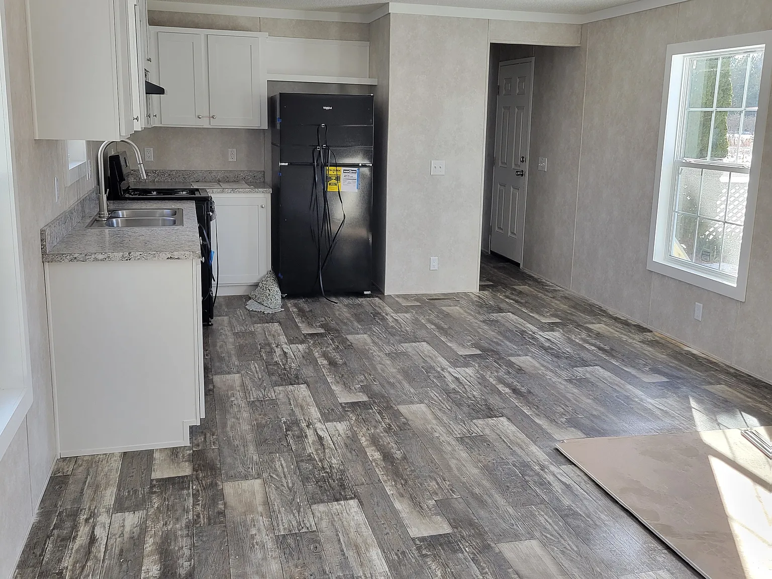 Circle Drive Mobile Home Park — Photo 2