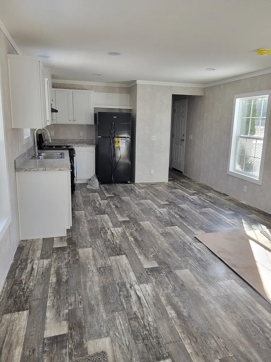 Building Photo - Circle Drive Mobile Home Park
