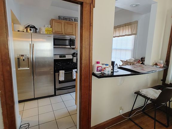 4th image of 1350 Neil Ave APT G