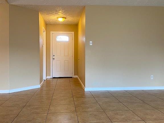 2nd image of 6811 Marta Dr