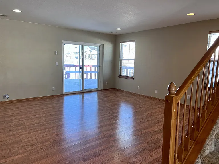 1121 S Richfield St — Photo 5