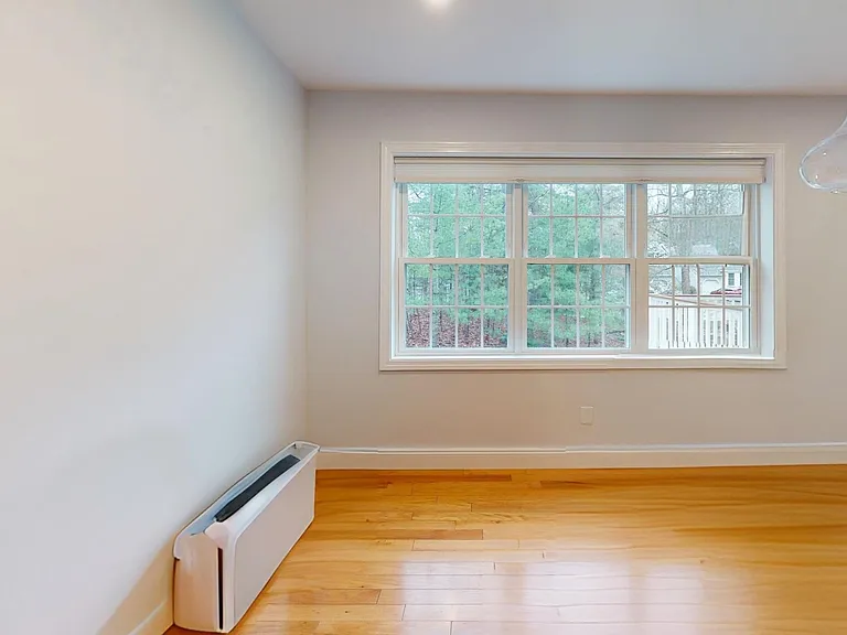 8 Knollwood Ct #8 — Photo 8