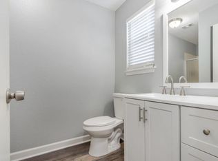 734 Legion Dr APT 85, Destin, FL 32541