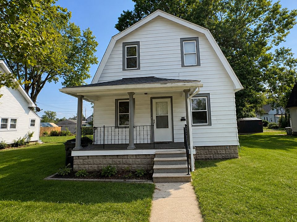1st image of 1809 Oakwood Ave
