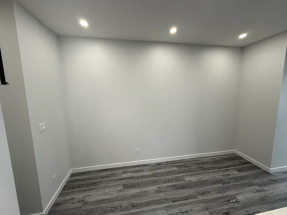 1st image of 409 Grand Ave APT 3R
