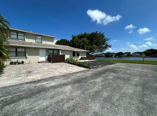 16268 Apricot Way, Delray Beach, FL 33484