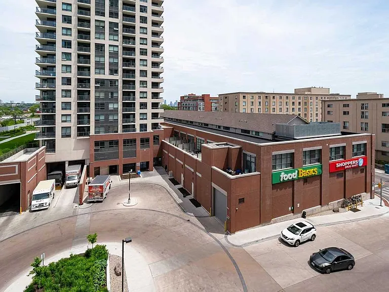1420 Dupont St #615 — Photo 13