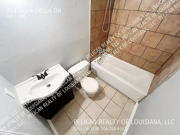 351 Glen Della Dr — Photo 10