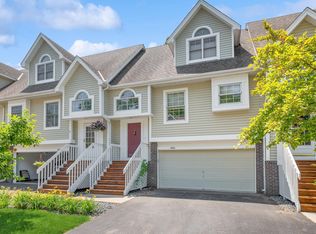 4904 Carlysle Pl, Minnetonka, MN 55345