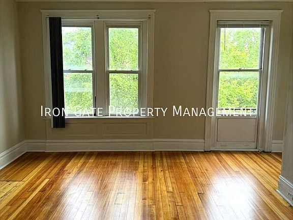 3rd image of 3214 Halliday Ave #A