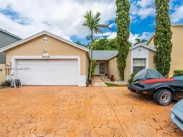 9428 SW 146th Pl, Miami, FL 33186