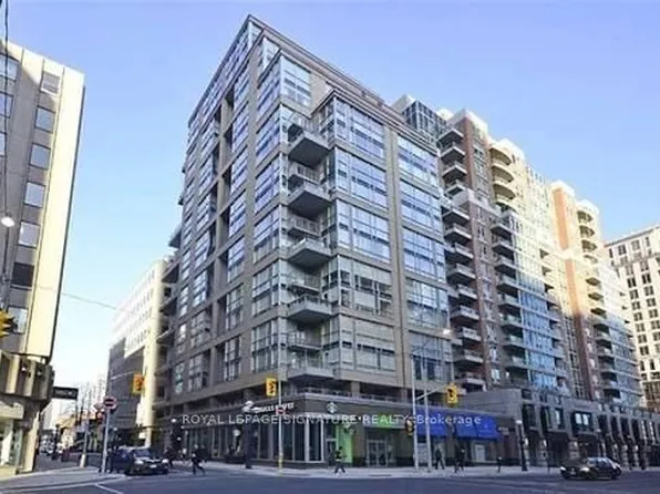 80 Cumberland St, Toronto, ON