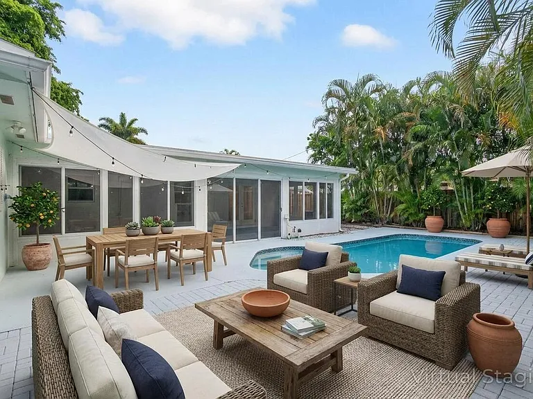 699 NW 16th Ave — Photo 33