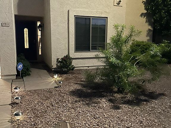 4th image of 7811 E Park View Dr