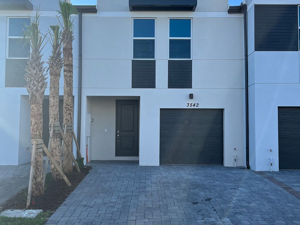 1st image of 3542 Joshua Tree St