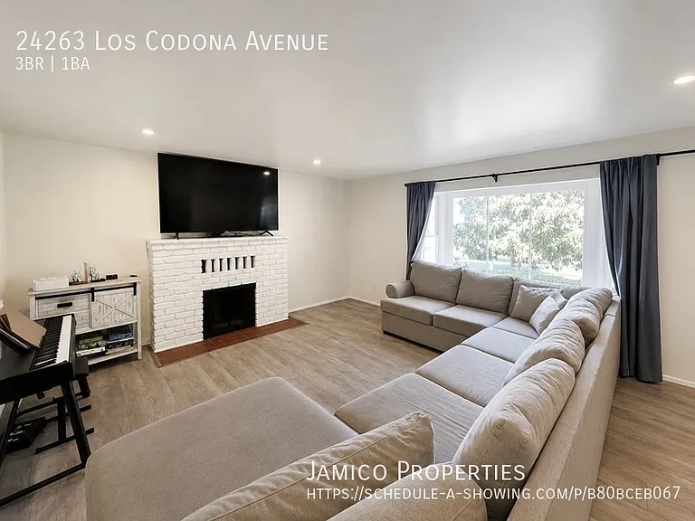 24263 Los Codona Ave — Photo 6