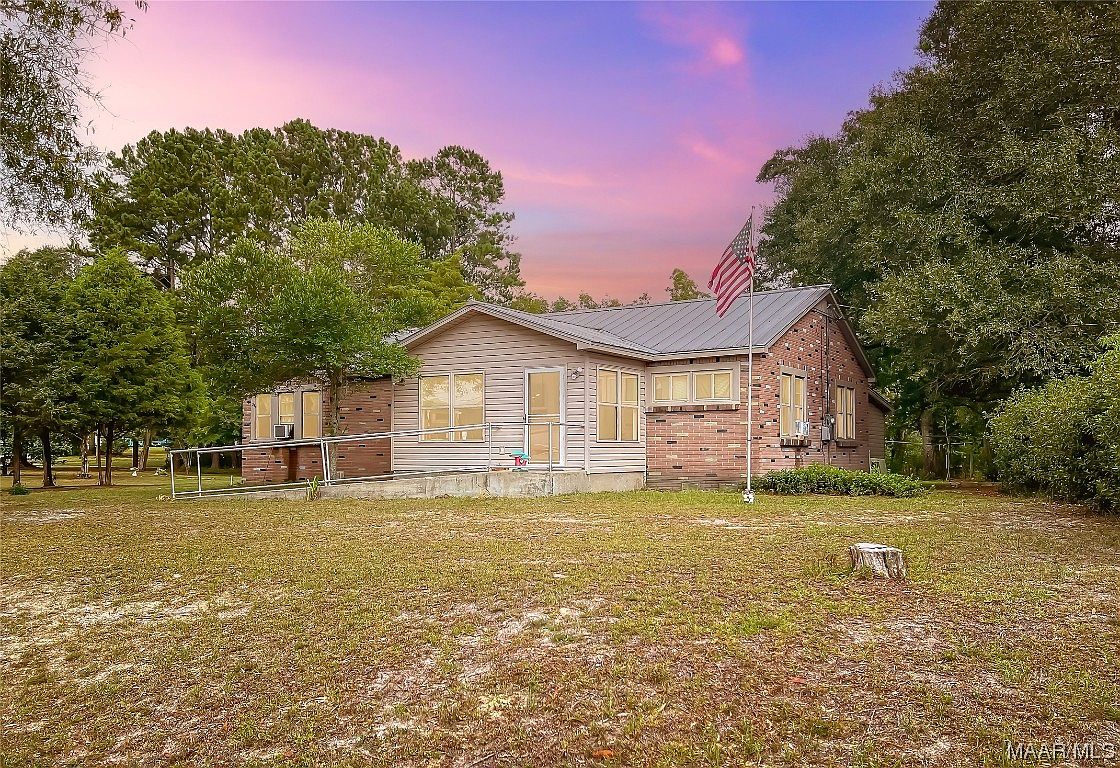 306 W Register Ave, Geneva, AL 36340 MLS 546482 Zillow