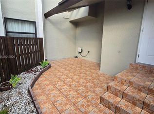 9970 NW 9th Street Cir #2, Miami, FL 33172